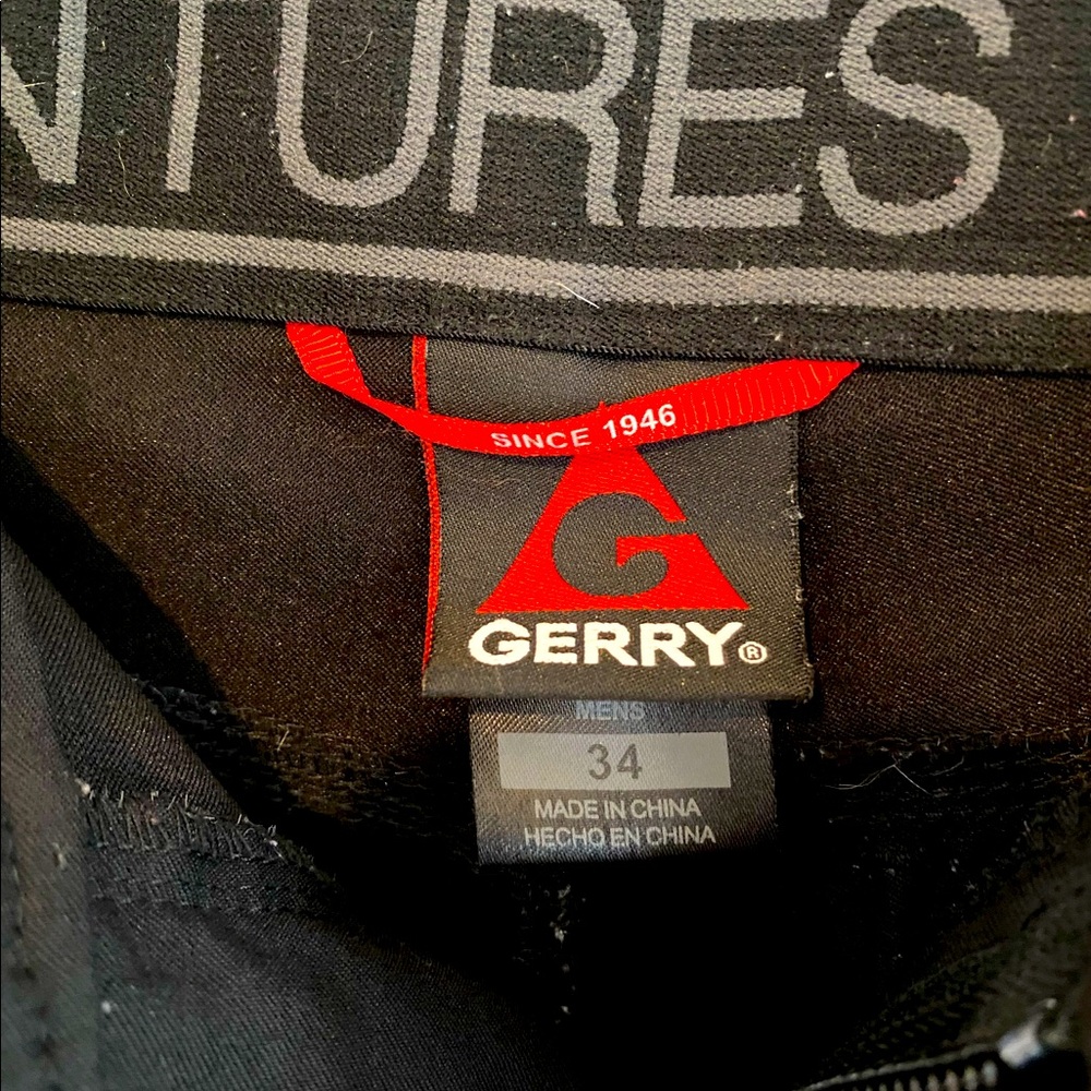 Men’s Gerry Cargo Shorts.